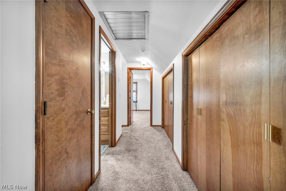 319 Greenwood Court Elyria OH 44035