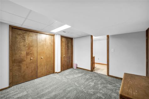 319 Greenwood Court Elyria OH 44035