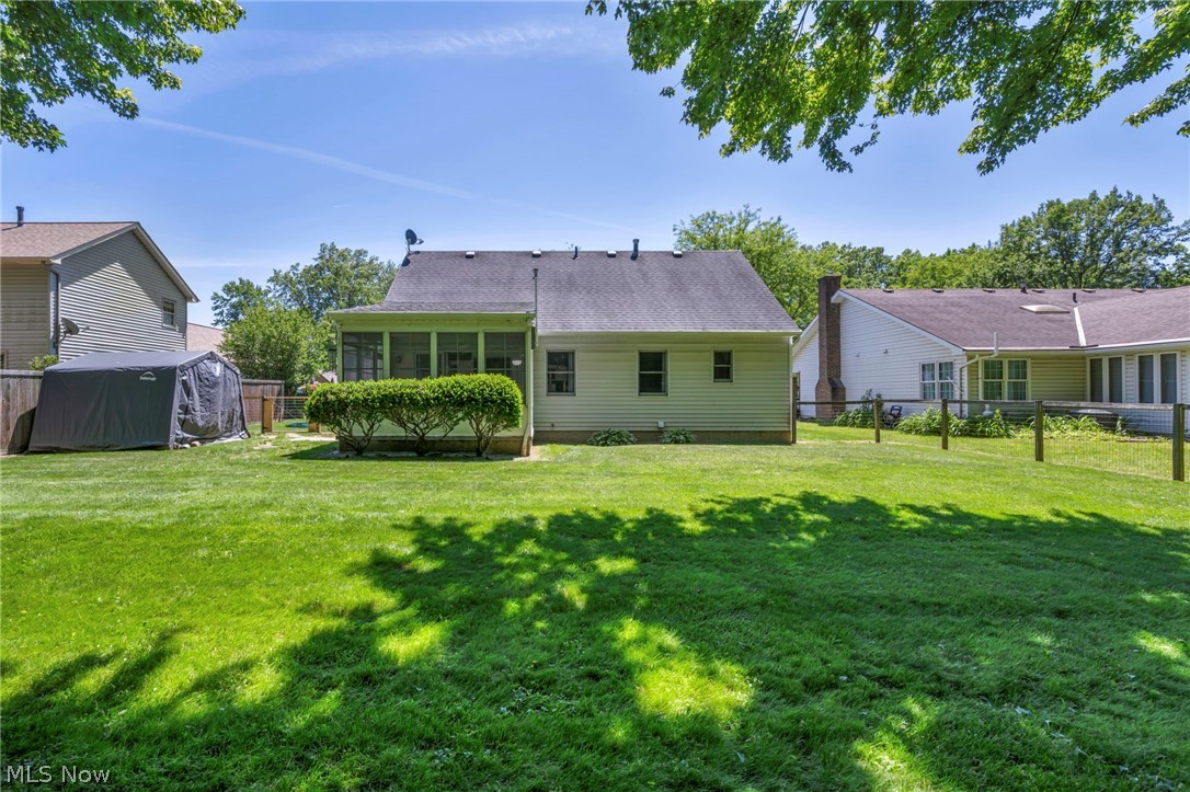 319 Greenwood Court Elyria OH 44035