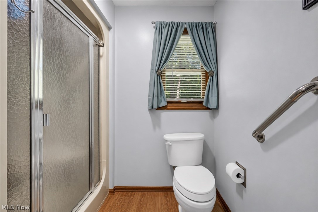 319 Greenwood Court Elyria OH 44035