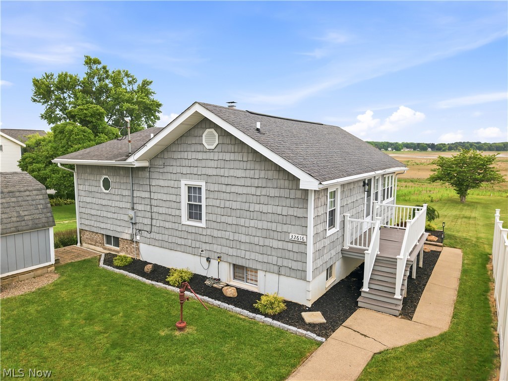 32616 Wooddale Drive Lisbon OH 44432