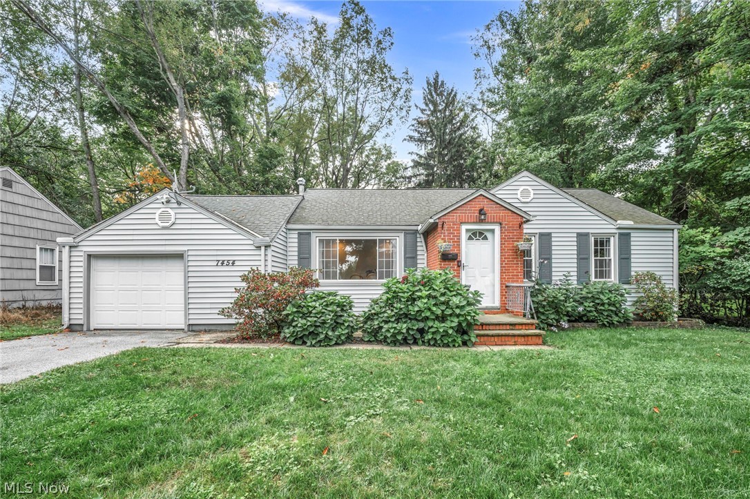 7454 Broadmoor Circle Mentor OH 44060