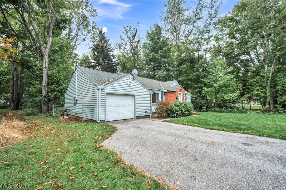 7454 Broadmoor Circle Mentor OH 44060