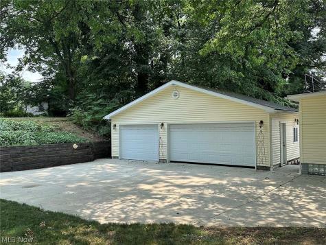 1628 17th Street NW Canton OH 44703