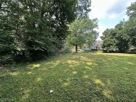1628 17th Street NW Canton OH 44703