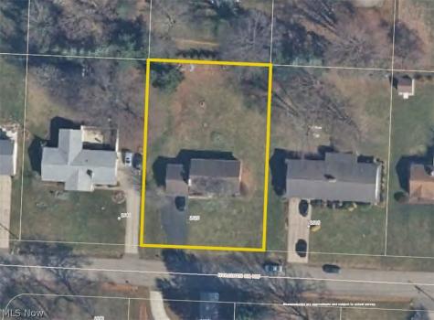 2625 Hyacinth Drive NW North Canton OH 44720