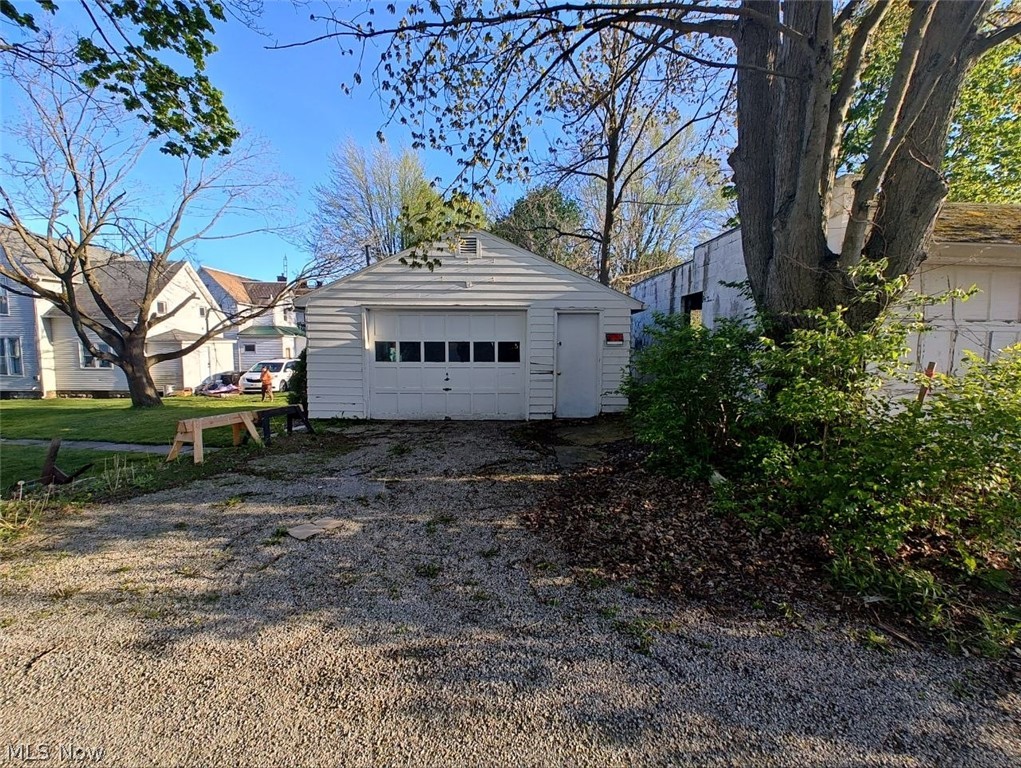 10 Wentz Avenue Shelby OH 44875