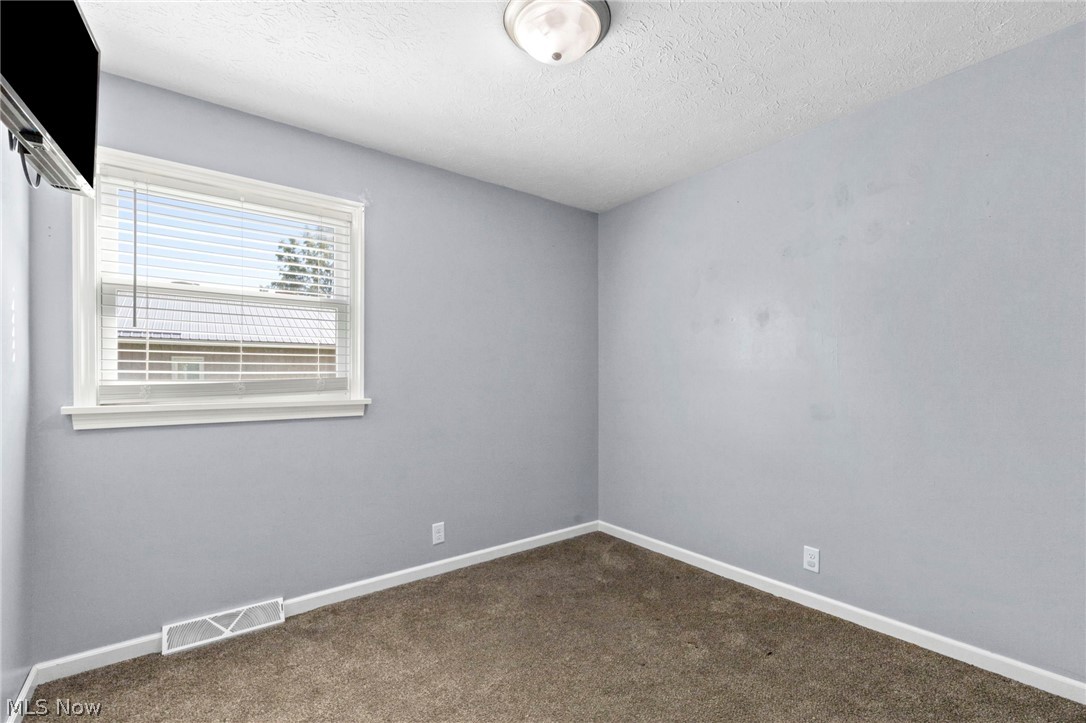 3802 State Route 598 S Willard OH 44890