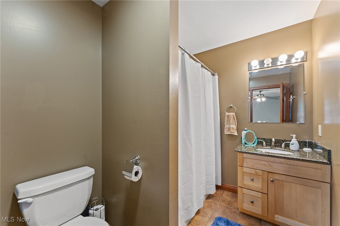 8905 South Street SE Warren OH 44484