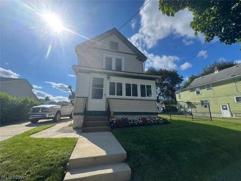 950 Snyder Street Akron OH 44307