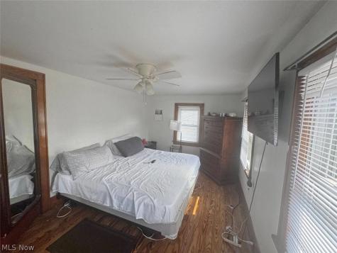 950 Snyder Street Akron OH 44307