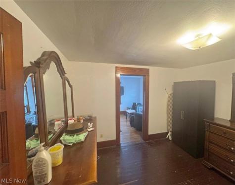 950 Snyder Street Akron OH 44307
