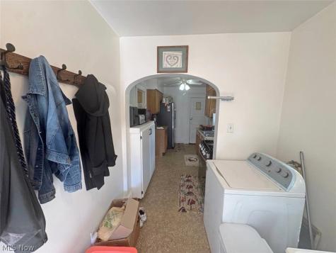 950 Snyder Street Akron OH 44307