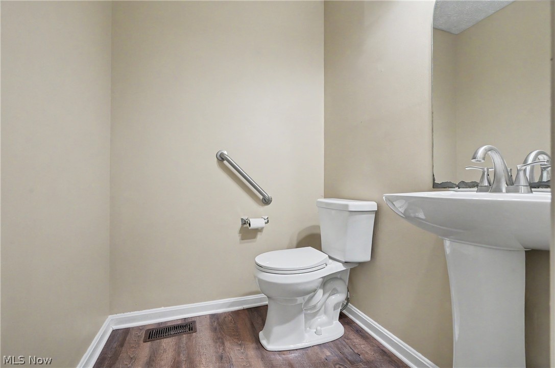 9598 Greenmeadow Road Windham OH 44288