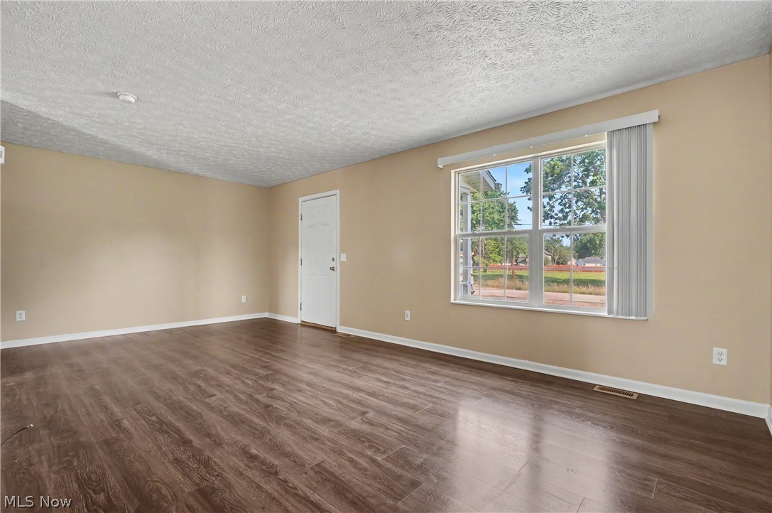 9598 Greenmeadow Road Windham OH 44288