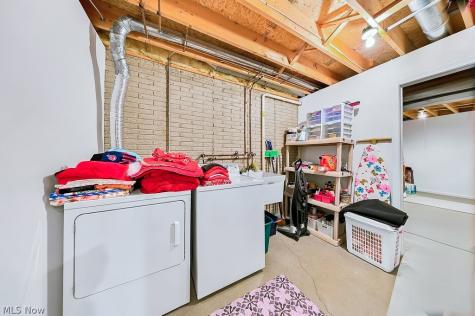 1845 Hobbits Way Brunswick OH 44212