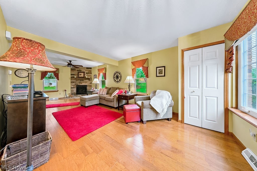 1845 Hobbits Way Brunswick OH 44212