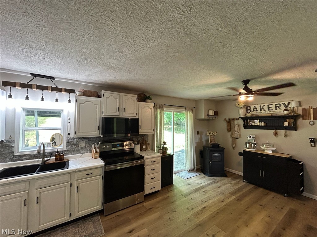 4300 Falls Road SW Sherrodsville OH 44675