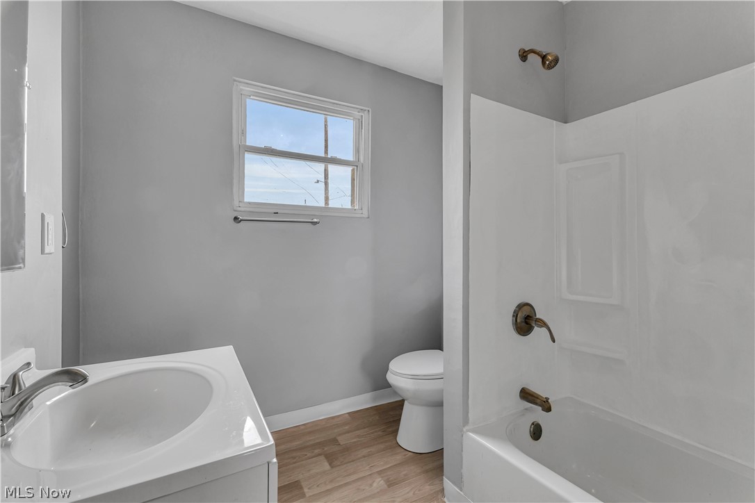 8113 Platt Avenue Cleveland OH 44104