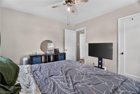 2492 24th Street Cuyahoga Falls OH 44223