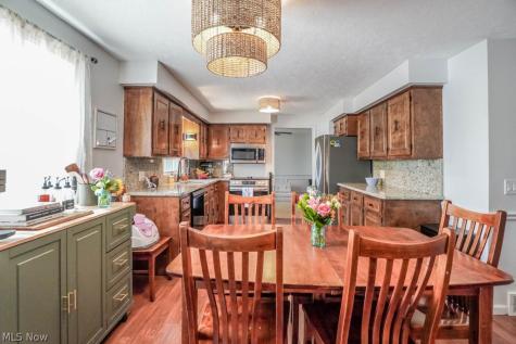 280 Kennedy Street Louisville OH 44641