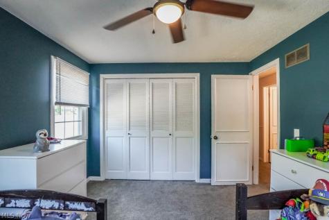 280 Kennedy Street Louisville OH 44641