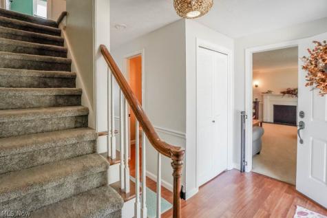 280 Kennedy Street Louisville OH 44641