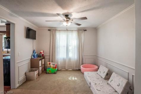 280 Kennedy Street Louisville OH 44641