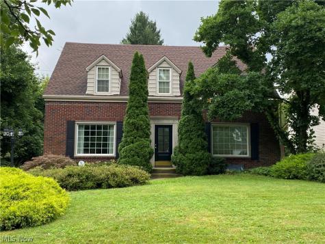123 Alburn Drive Youngstown OH 44512