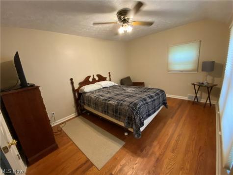 123 Alburn Drive Youngstown OH 44512