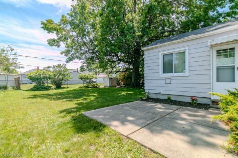26200 Parklane Drive Euclid OH 44132