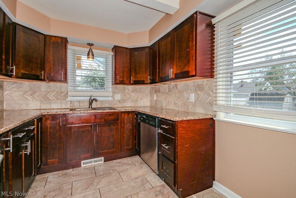26200 Parklane Drive Euclid OH 44132