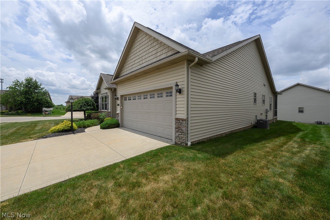 6981 Emerald Cove Avenue NW Canal Fulton OH 44614