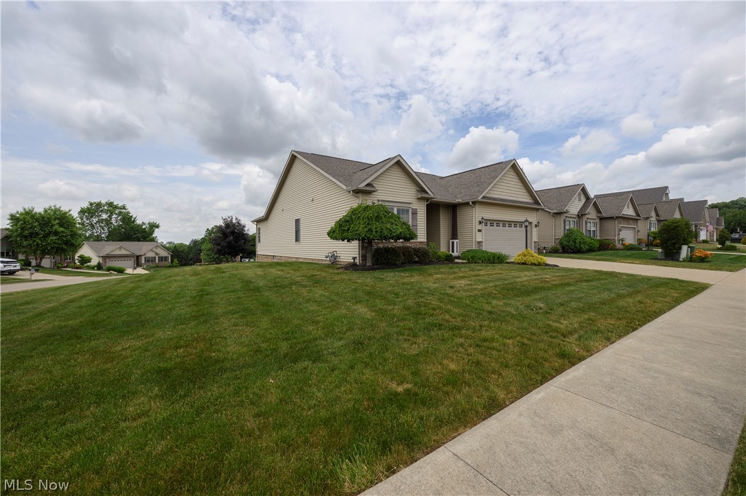 6981 Emerald Cove Avenue NW Canal Fulton OH 44614