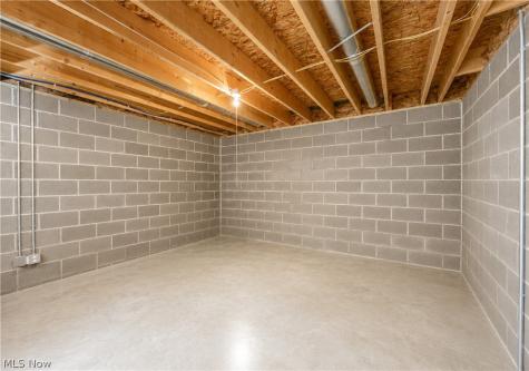 6981 Emerald Cove Avenue NW Canal Fulton OH 44614