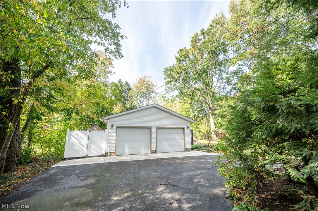 8020 Stockbridge Road Mentor OH 44060