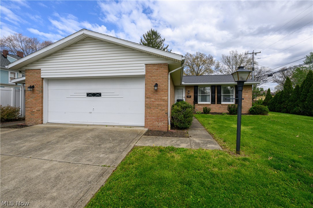 115 E 15th Street Dover OH 44622