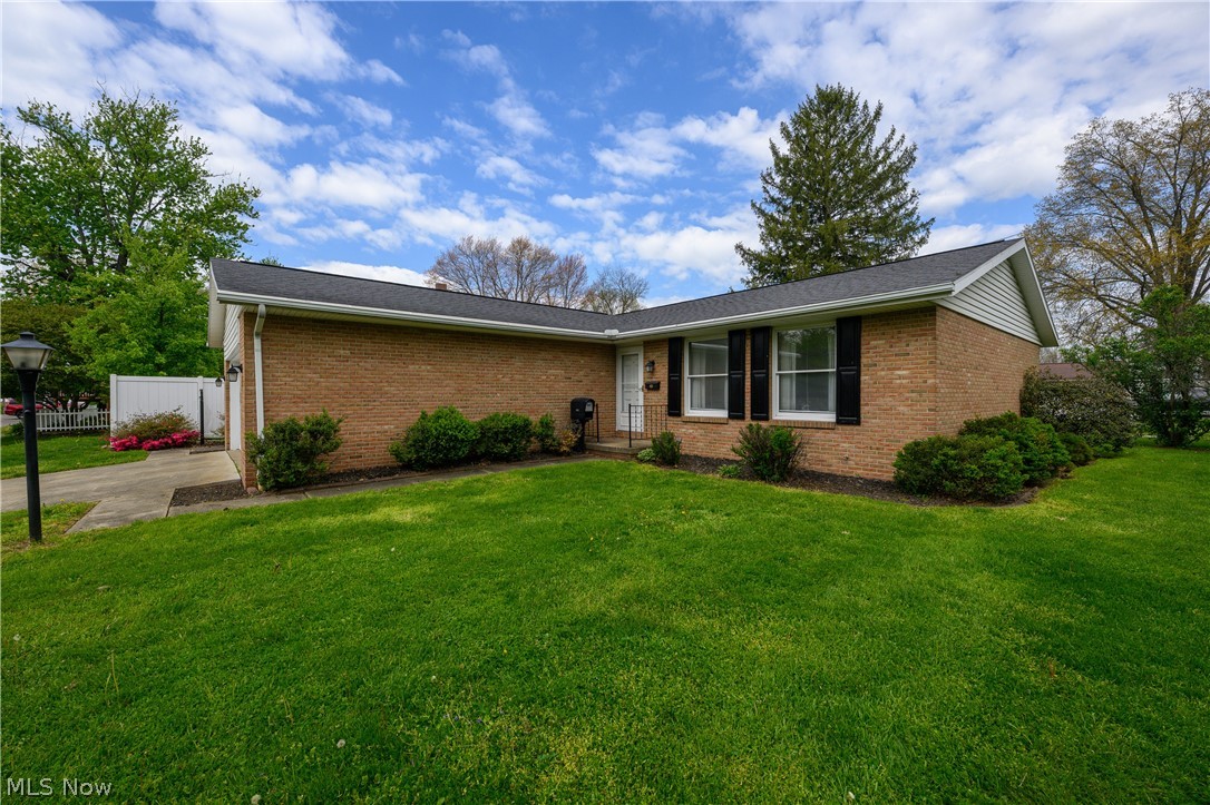 115 E 15th Street Dover OH 44622