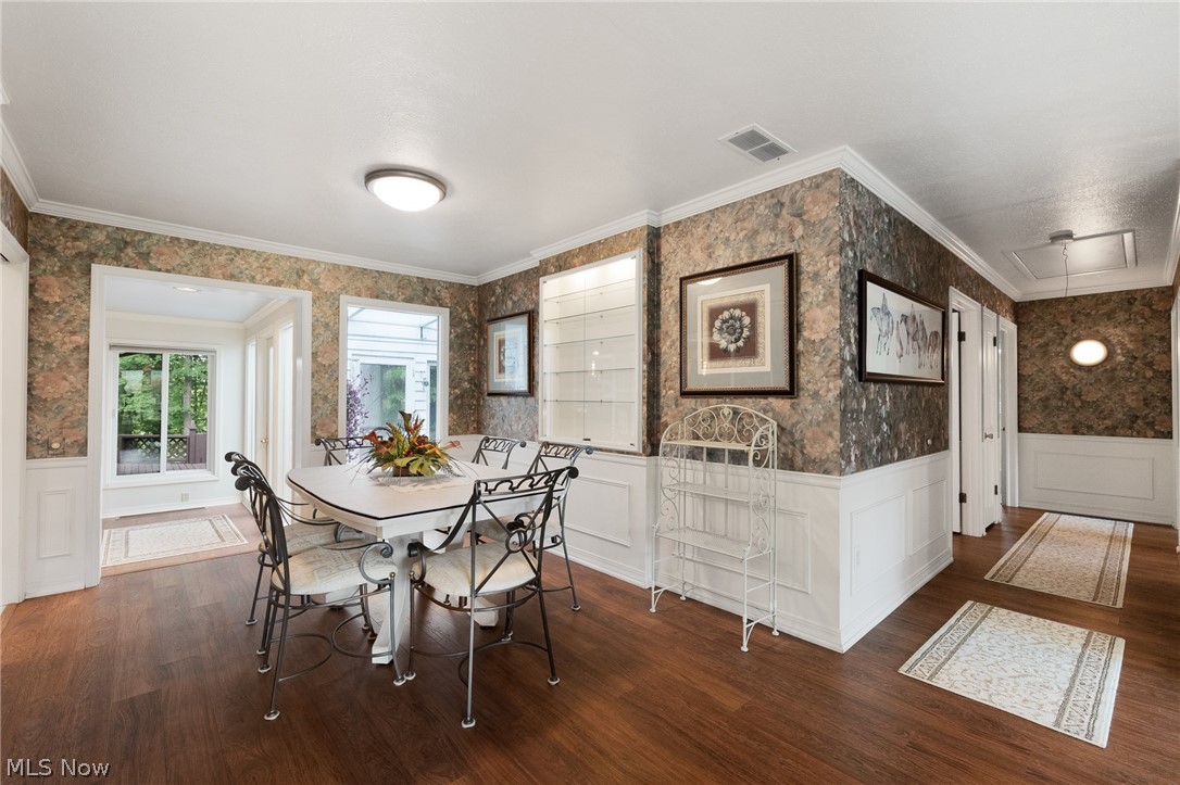 662 Barrett Road Berea OH 44017