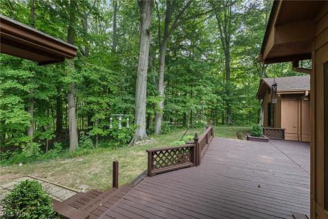 662 Barrett Road Berea OH 44017