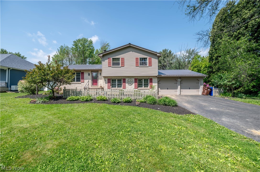 6670 James Street Poland OH 44514