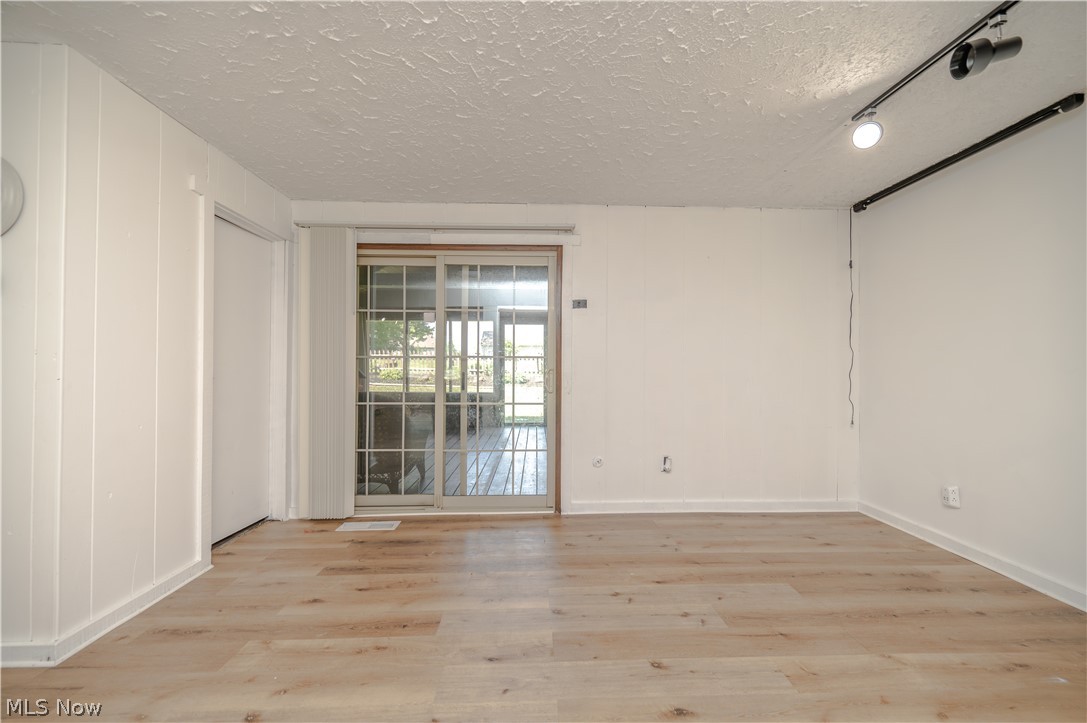 6670 James Street Poland OH 44514