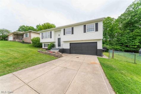 9917 Vienna Drive Parma OH 44130