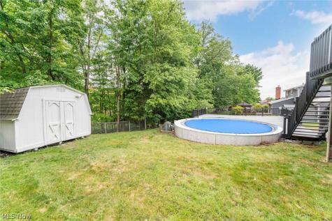 9917 Vienna Drive Parma OH 44130
