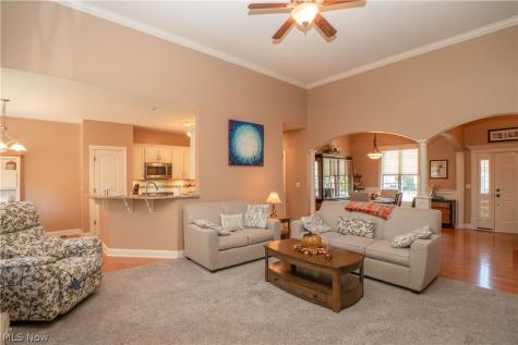 3304 Millwood Lane Uniontown OH 44685