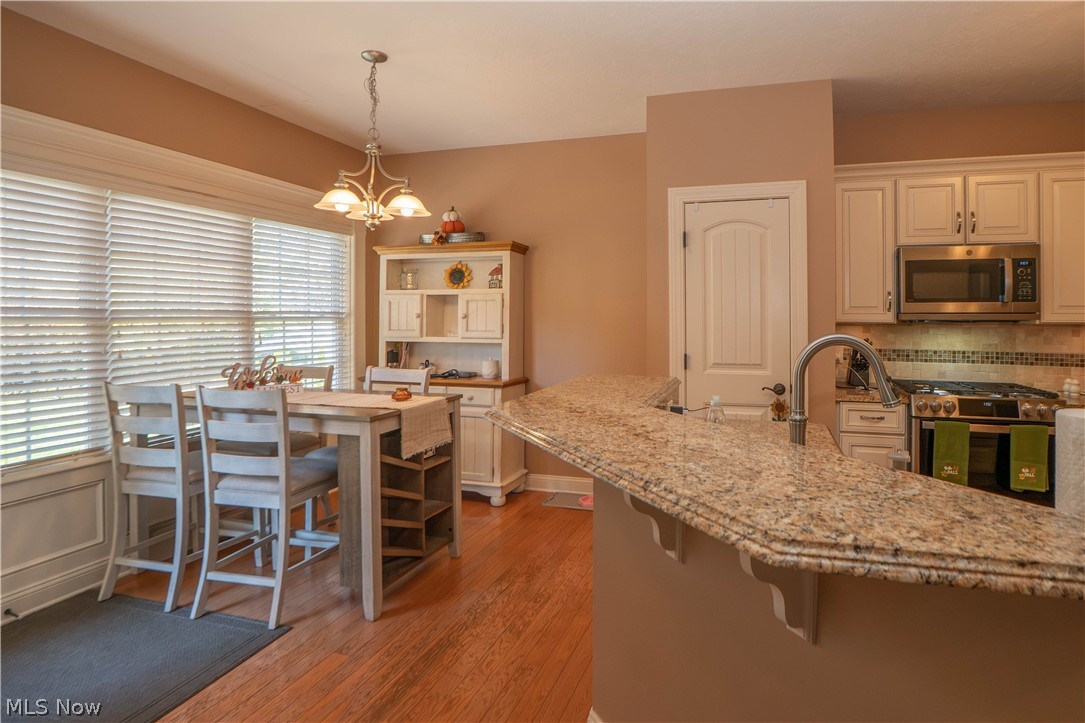3304 Millwood Lane Uniontown OH 44685