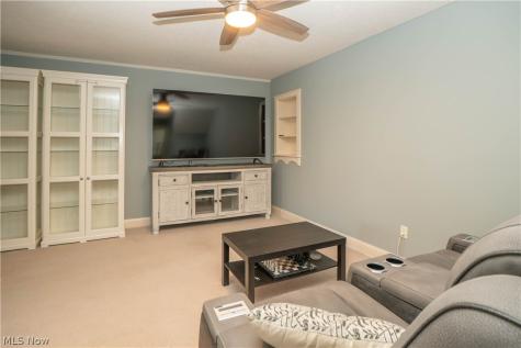 3304 Millwood Lane Uniontown OH 44685