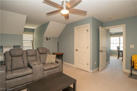 3304 Millwood Lane Uniontown OH 44685