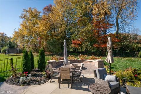 3304 Millwood Lane Uniontown OH 44685