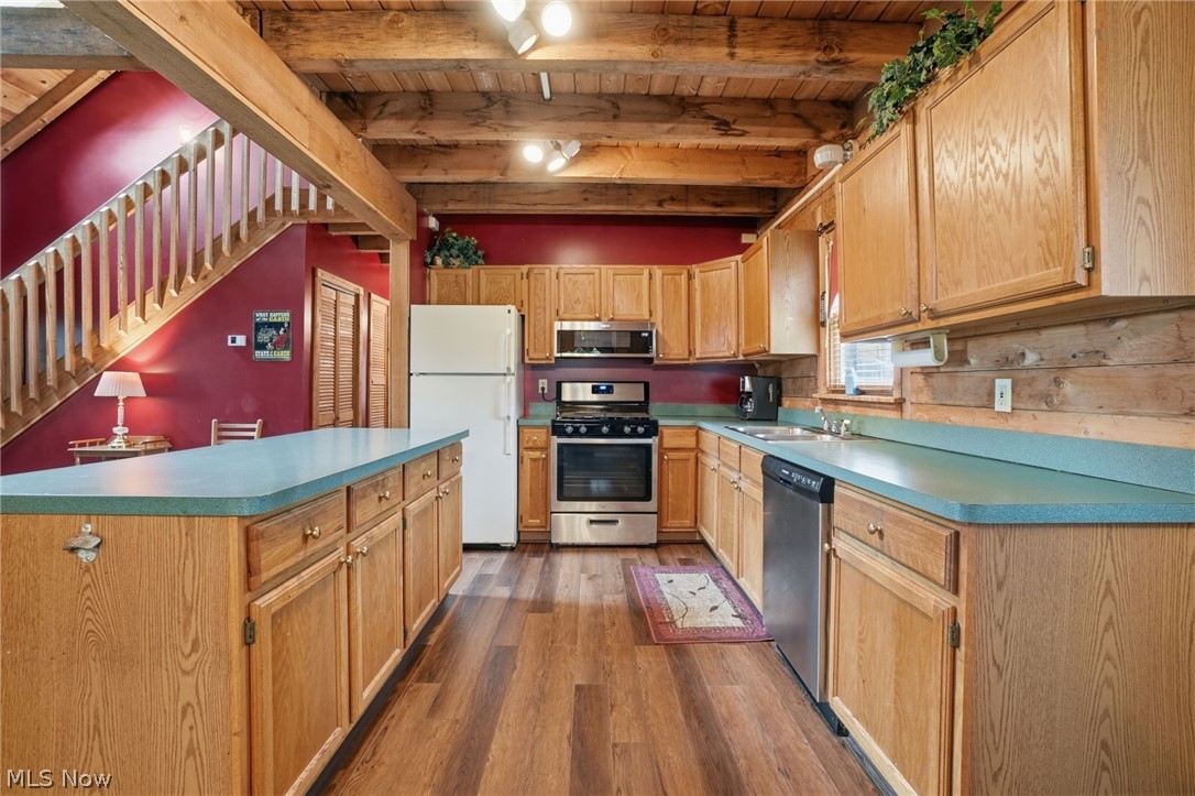 1537 Lake Crest Drive Roaming Shores OH 44084